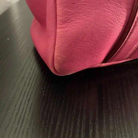 π Y2K (2005) Coach Fuchsia Leather Tote Bag - Picture 11 of 14